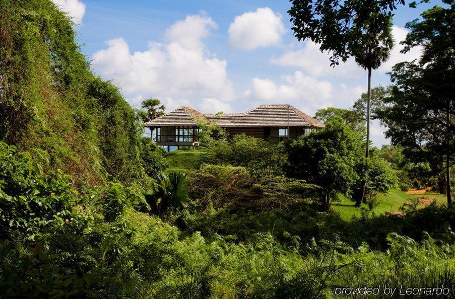 Hotel Uga Ulagalla Sigiriya Esterno foto