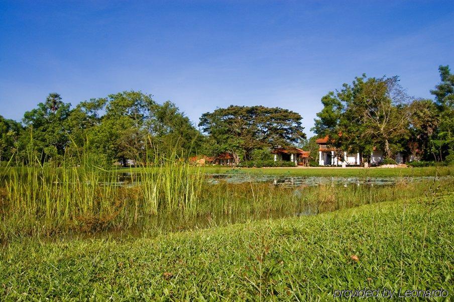 Hotel Uga Ulagalla Sigiriya Esterno foto