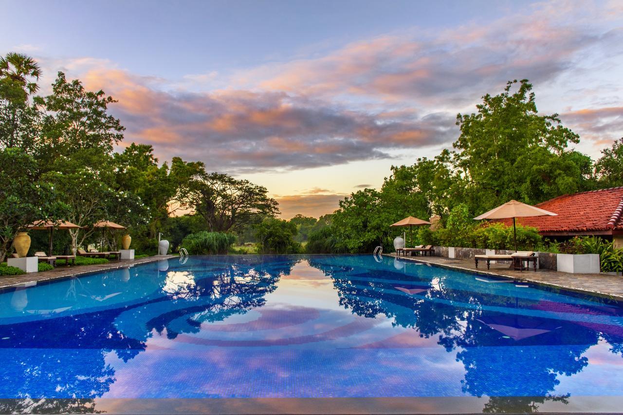 Hotel Uga Ulagalla Sigiriya Esterno foto